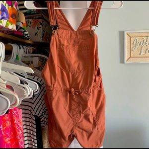 Dusty pink girls 11/12 Abercrombie overalls